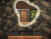 Specchio da bagno LED di forma irregolare V223